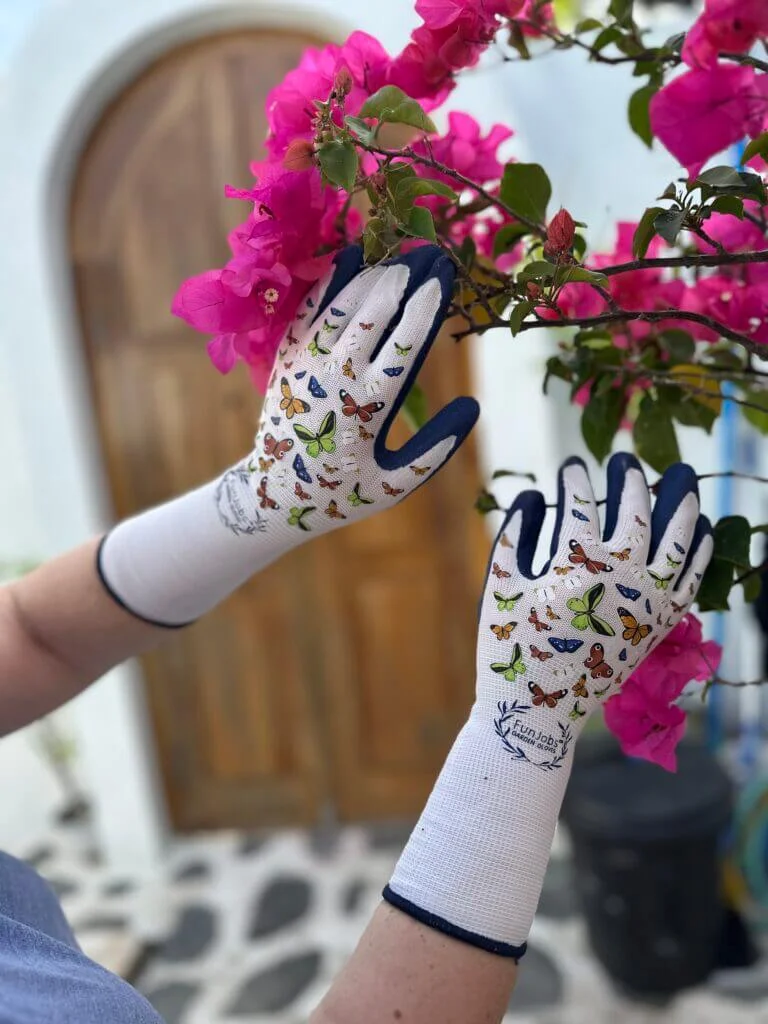 Top 10 gardening gifts for older ladies